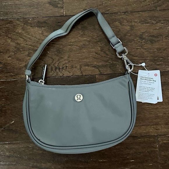 Lululemon Mini Shoulder Bag 1L Grey Sage NWT - Picture 4 of 11
